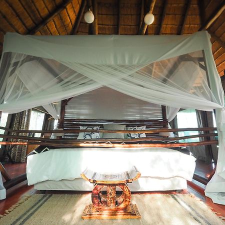 Muweti Bush Lodge Grietjie Wildreservaat Buitenkant foto
